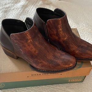 Roper Women’s Ankle boot, Two-tone Croc Brown 7